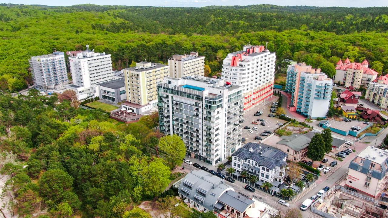 Mojemiedzyzdroje Lu 8B - Luksusowy Apartament 100 Metrow Od Morza Exterior foto